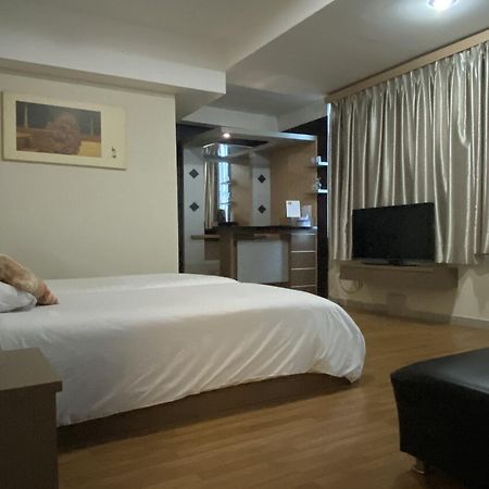 Oyo 3457 Hotel Duta Jambi Dış mekan fotoğraf