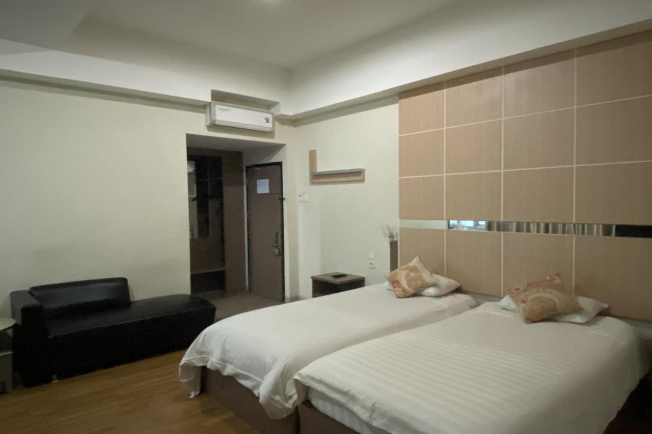 Oyo 3457 Hotel Duta Jambi Dış mekan fotoğraf